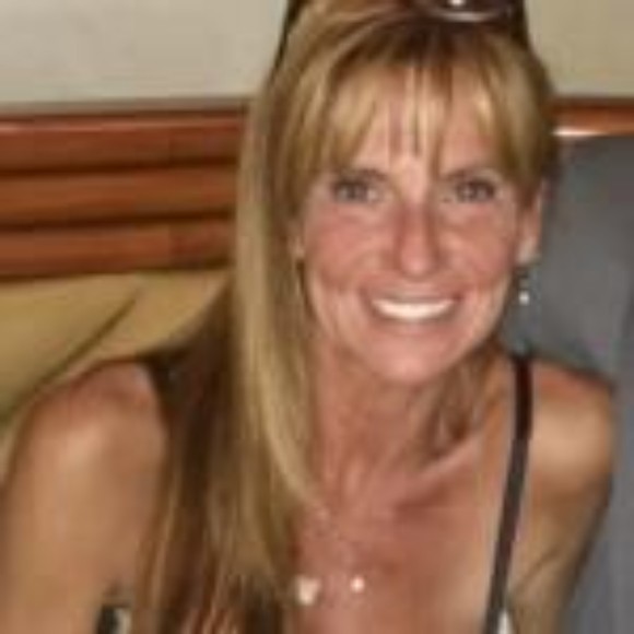 Meet your Posher, Katharine - Picture 1 of 1